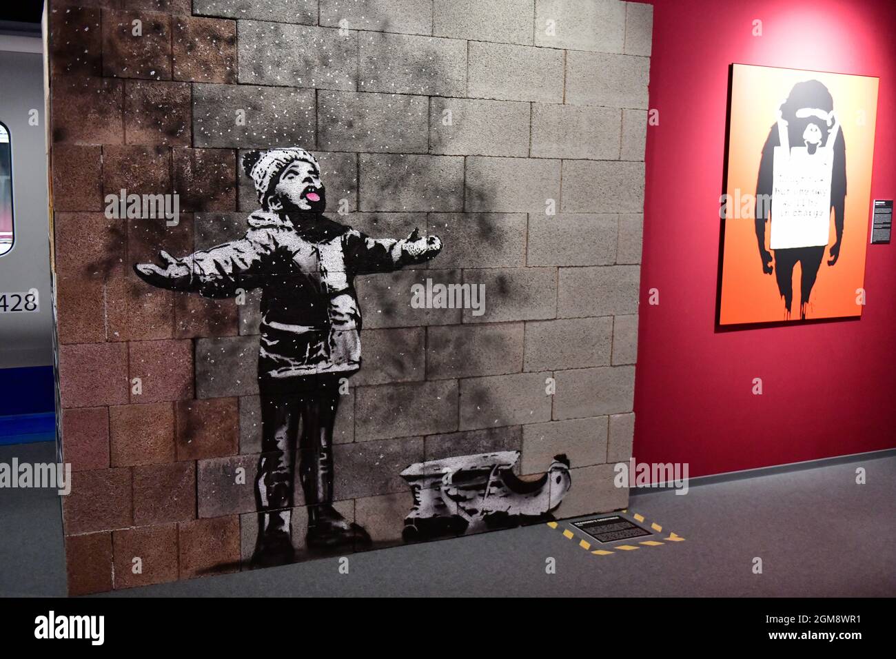 The Mystery Of Banksy A Genius Mind Dresden Fotos