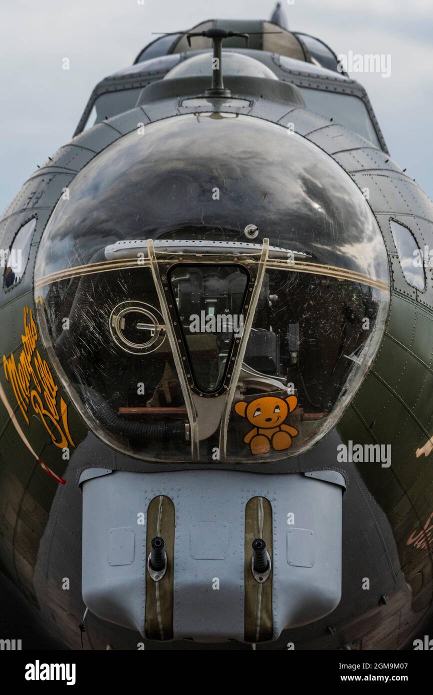 London, Großbritannien. September 2021. The Flying Fortress Sally B - die letzten Vorbereitungen für die Luftshow „Battle of Britain“ im Imperial war Museum (IWM) Duxford. Kredit: Guy Bell/Alamy Live Nachrichten Stockfoto