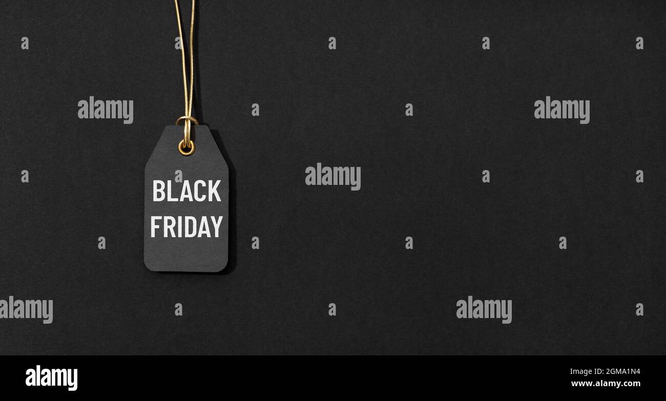 Schwarzes freitag-Tag auf schwarzem Hintergrund mit Kopierplatz isoliert Stockfoto