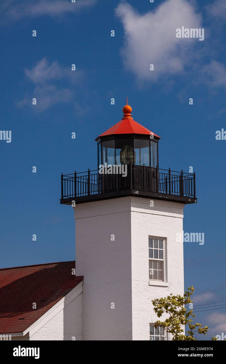 Sand Point Lighthouse - ein alter Ziegelturm am Lake Michigan Stockfoto