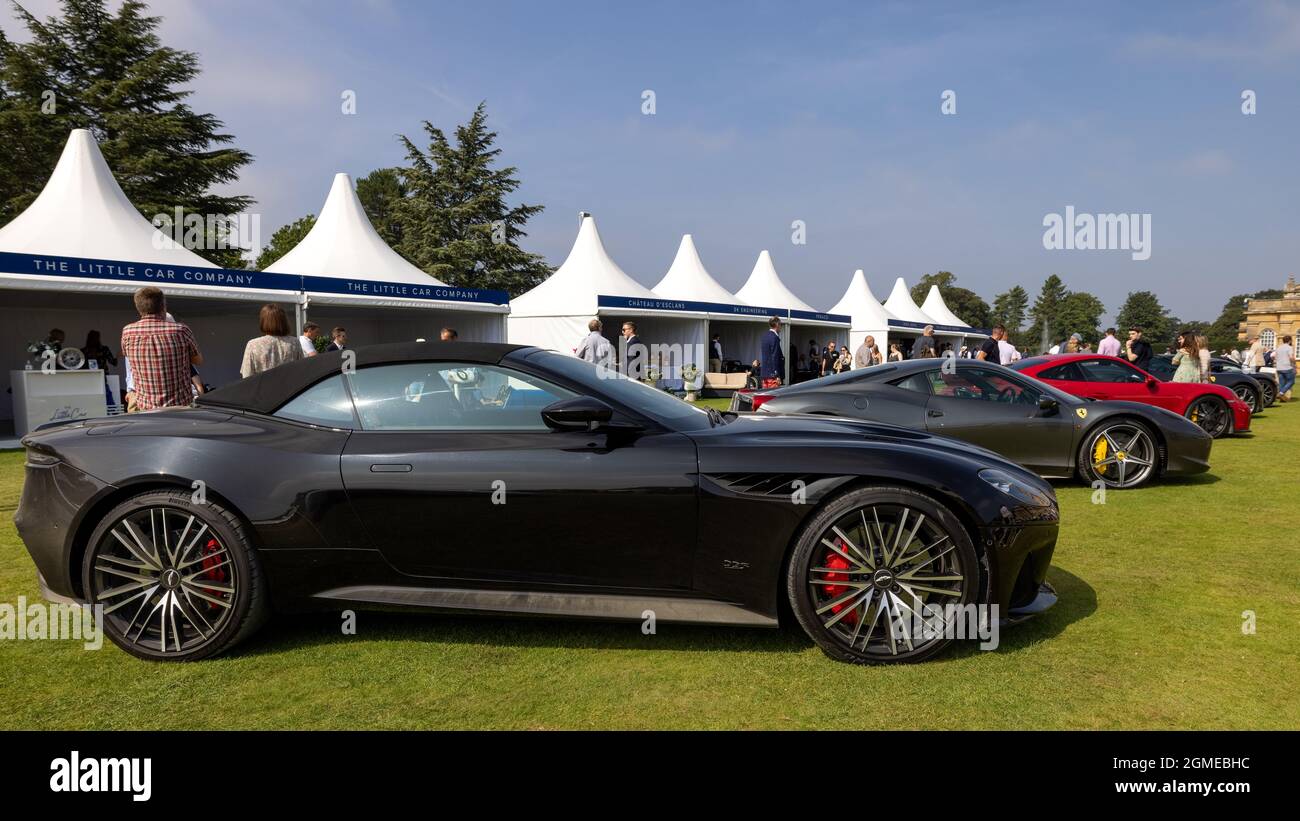 Aston Martin DBS Superleggera Volante ‘MY71 DBS’ auf dem Concours d’Elegance, der am 5. September 2021 im Blenheim Palace stattfand Stockfoto