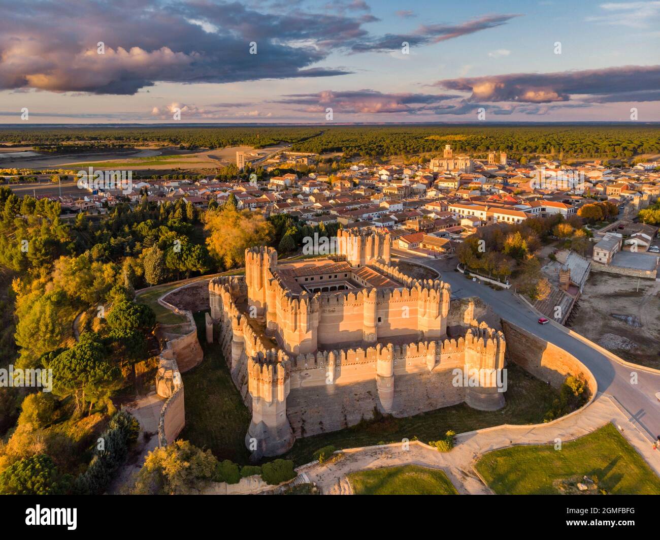 Coca Burg, XV Jahrhundert, Gotik-Mudejar, Coca, Provinz Segovia, Spanien. Stockfoto