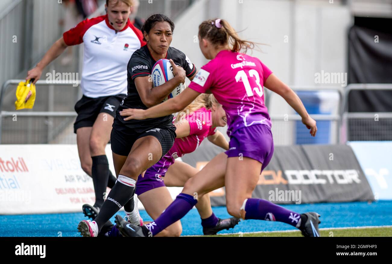 London, Großbritannien. September 2021. Sonia Green von Saracens Women fährt am 18. September 2021 während Saracens Women und Loughborough Lightning im StoneX Stadium, London, England, zur Testlinie. Foto von Phil Hutchinson. Nur zur redaktionellen Verwendung, Lizenz für kommerzielle Nutzung erforderlich. Keine Verwendung bei Wetten, Spielen oder Veröffentlichungen einzelner Clubs/Vereine/Spieler. Kredit: UK Sports Pics Ltd/Alamy Live Nachrichten Stockfoto