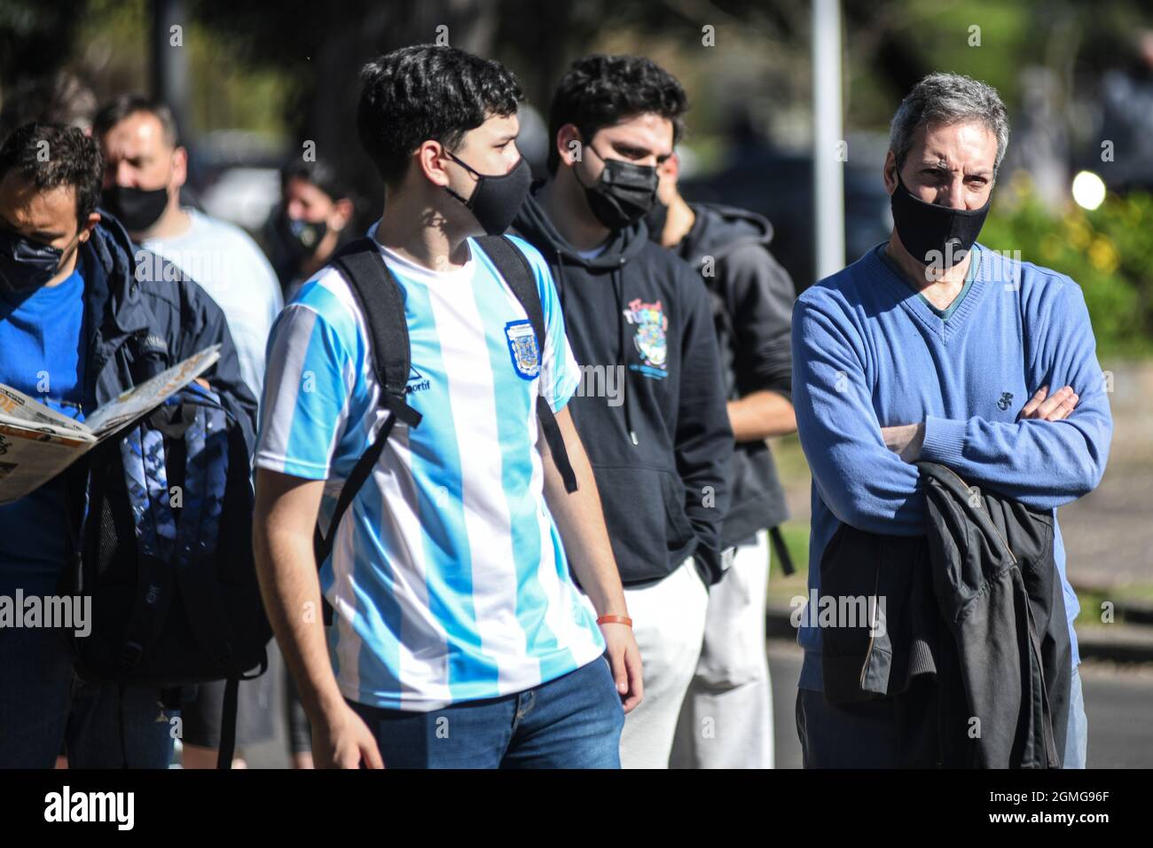 Argentinische Tennisfans, die an einem Davis-Cup-Spiel in Buenos Aires teilnehmen Stockfoto