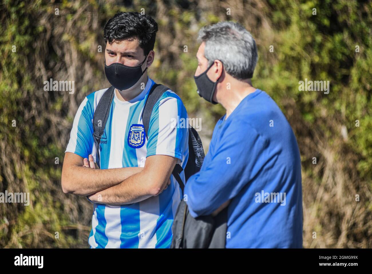 Argentinische Tennisfans, die an einem Davis-Cup-Spiel in Buenos Aires teilnehmen Stockfoto