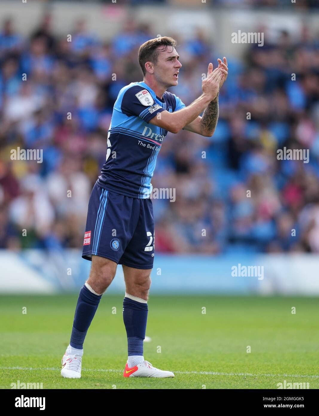 High Wycombe, Großbritannien. September 2021. Josh Scowen von Wycombe Wanderers während des Spiels der Sky Bet League 1 zwischen Wycombe Wanderers und Charlton Athletic am 18. September 2021 im Adams Park, High Wycombe, England. Foto von Andy Rowland. Quelle: Prime Media Images/Alamy Live News Stockfoto