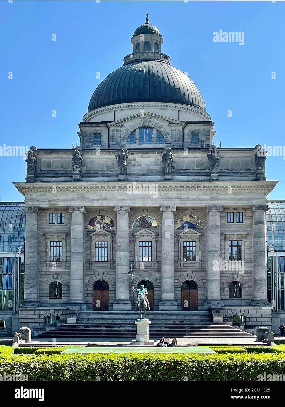 Bayerische Staatskanzlei in München mit dem offiziellen Sitz des Ministerpräsidenten des Freistaates Bayern - Deutschland. Stockfoto