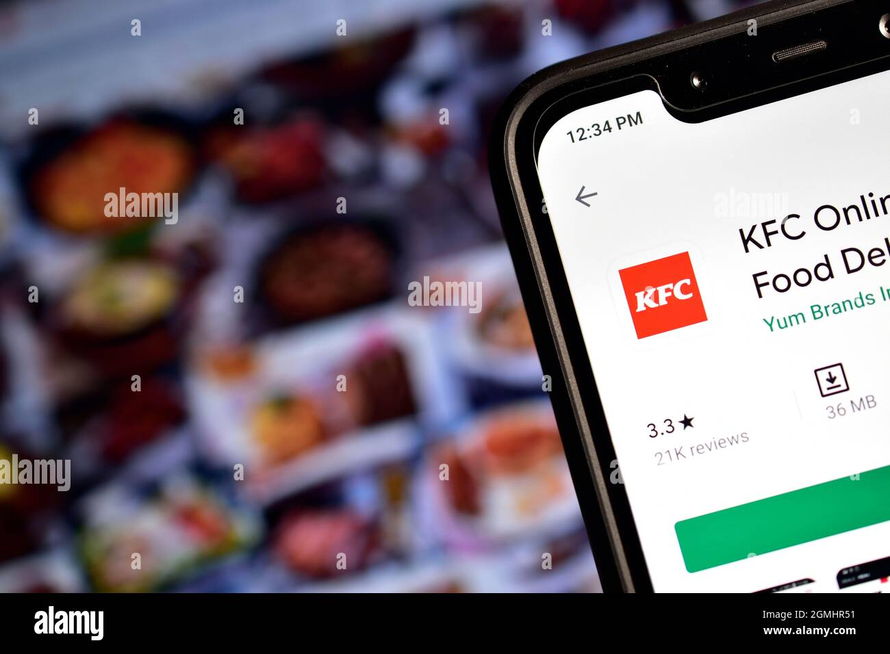 Neu Delhi, Indien, 16. Januar 2020:- Bestellen Sie gefeuerte Hühner Online, KFC App auf dem Smartphone Stockfoto