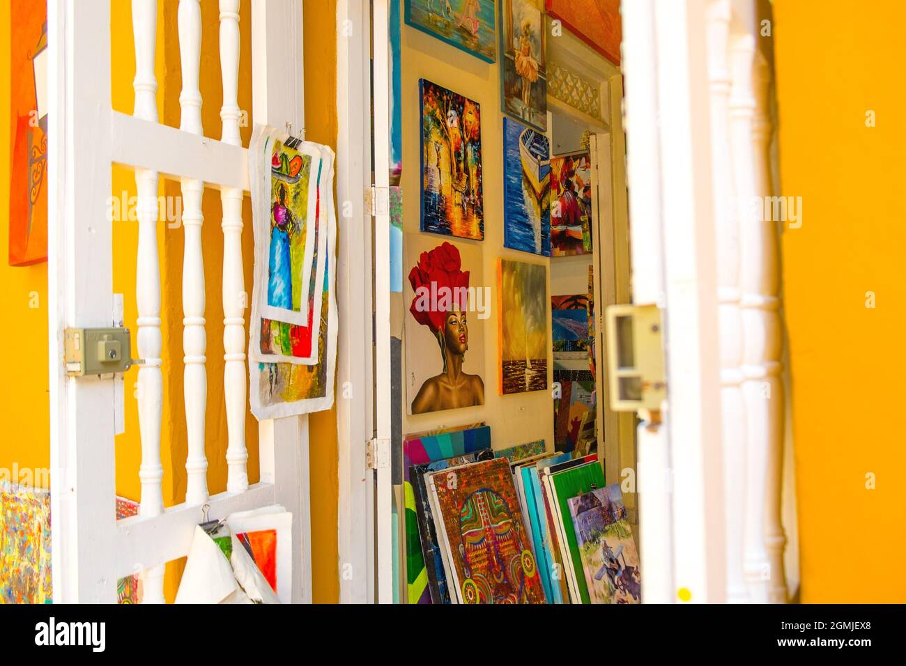 Kunstgalerie im Viertel Barrio Getsemaní in Cartagena, Kolumbien Stockfoto