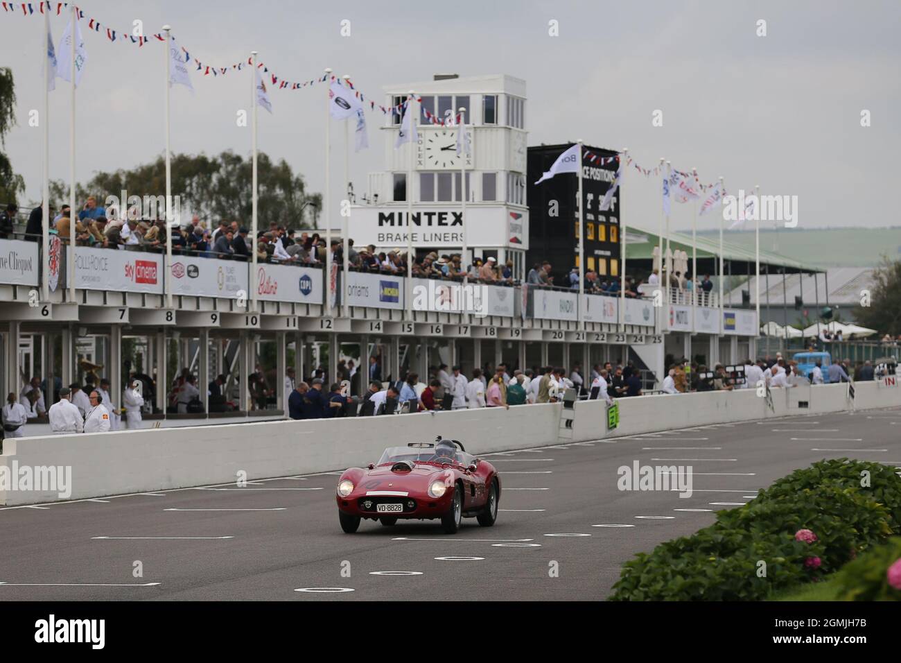 Goodwood Motor Circuit 17. September 2021. #10 David Cooke, 1960 Cegga-Ferrari 250 TR, Sussex Trophy, während des Goodwood Revival Goodwood, Chichester, Großbritannien Stockfoto