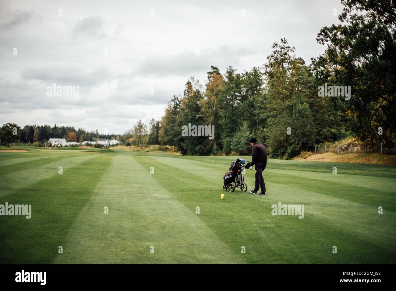 Schwedischer Golfplatz am Ende des Sommers Stockfoto