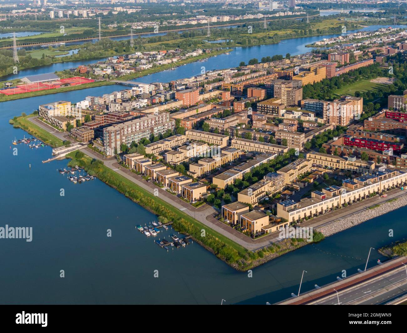 Luftaufnahme des Wohnviertels IJburg in Amsterdam Stockfoto