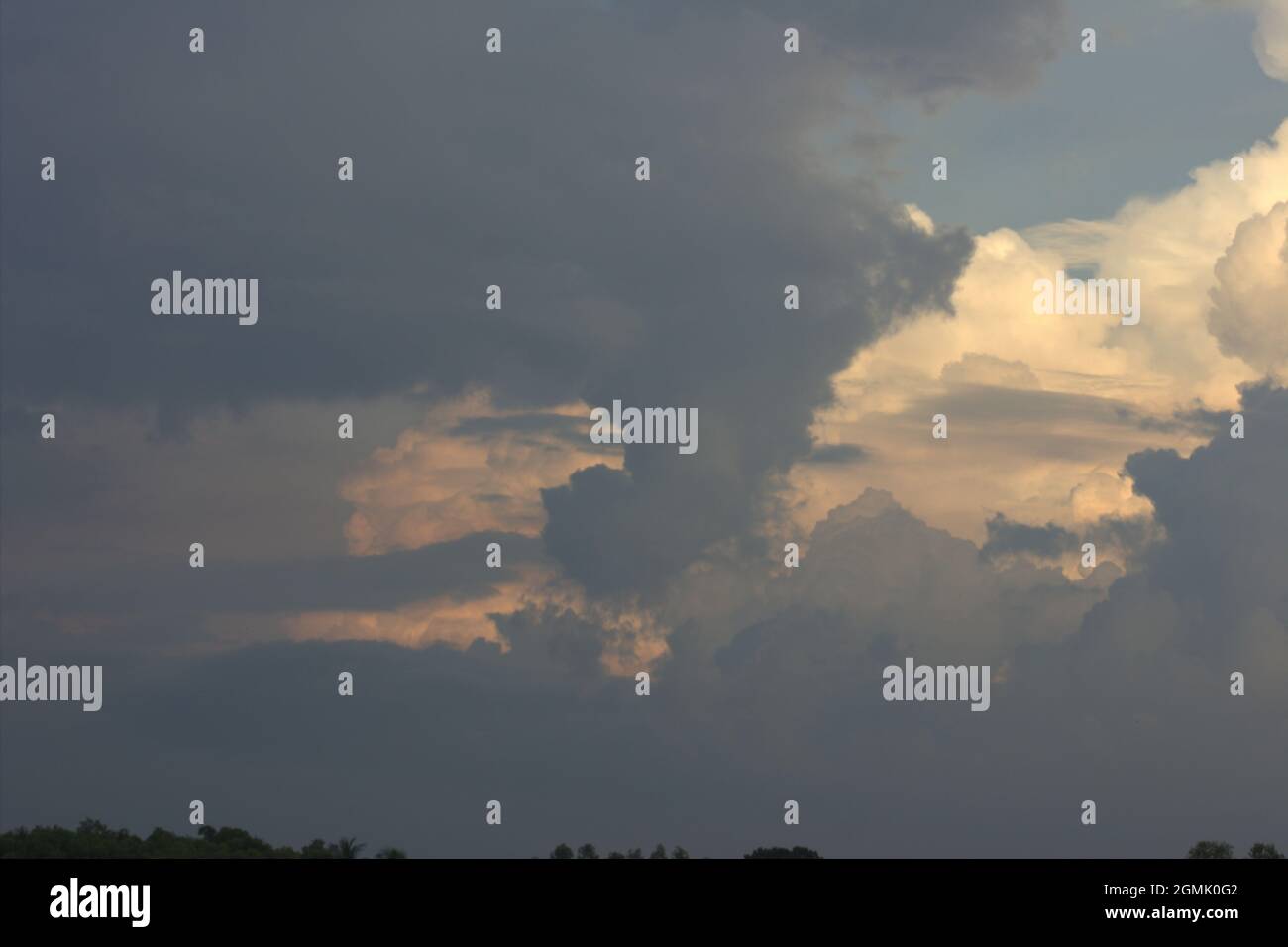 Beste Wallpaper des Himmels und der Wolken Stockfoto