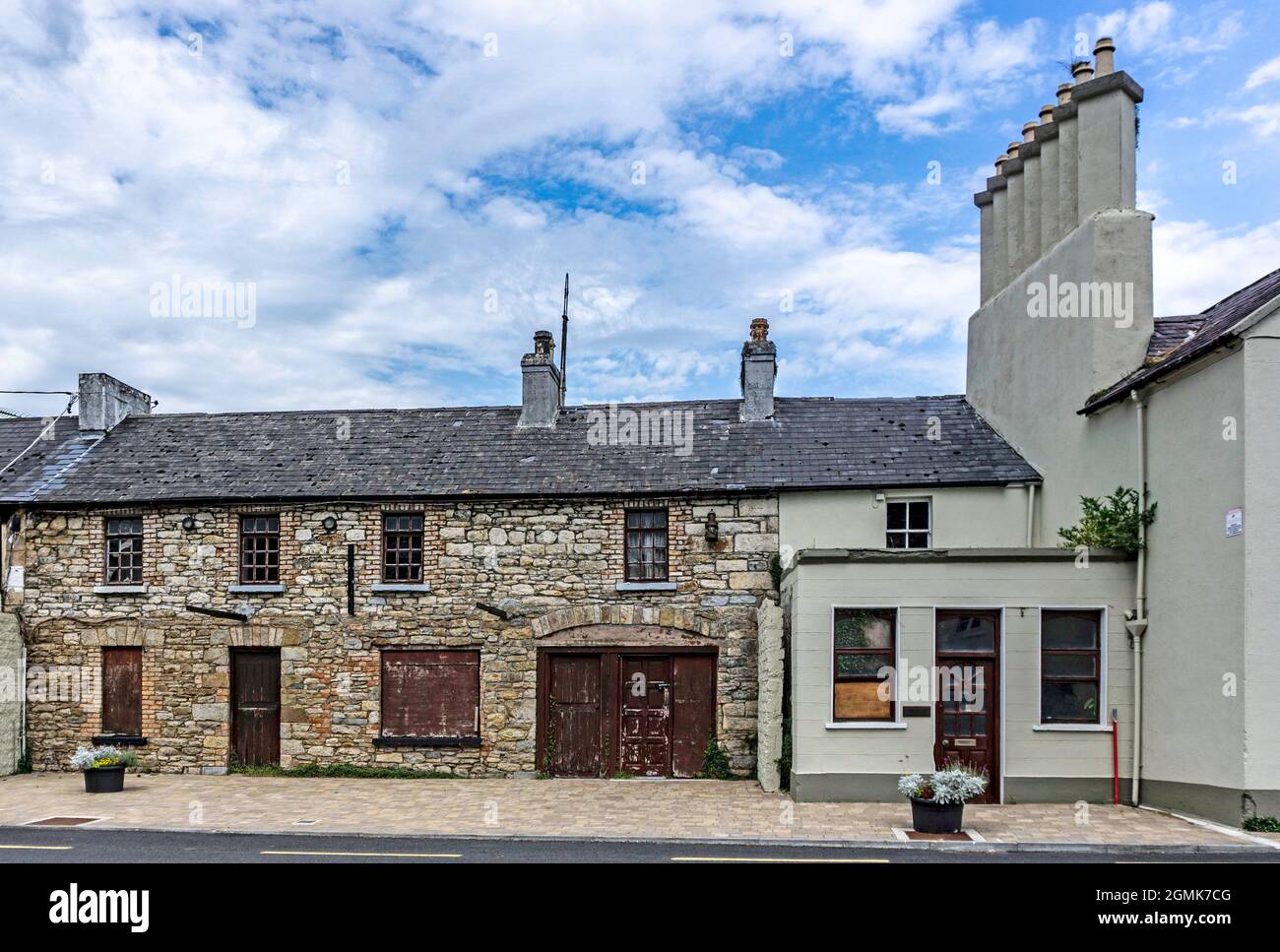 Ein vertauftes Gebäude in Roosky, County Leitrim, Irland. Stockfoto