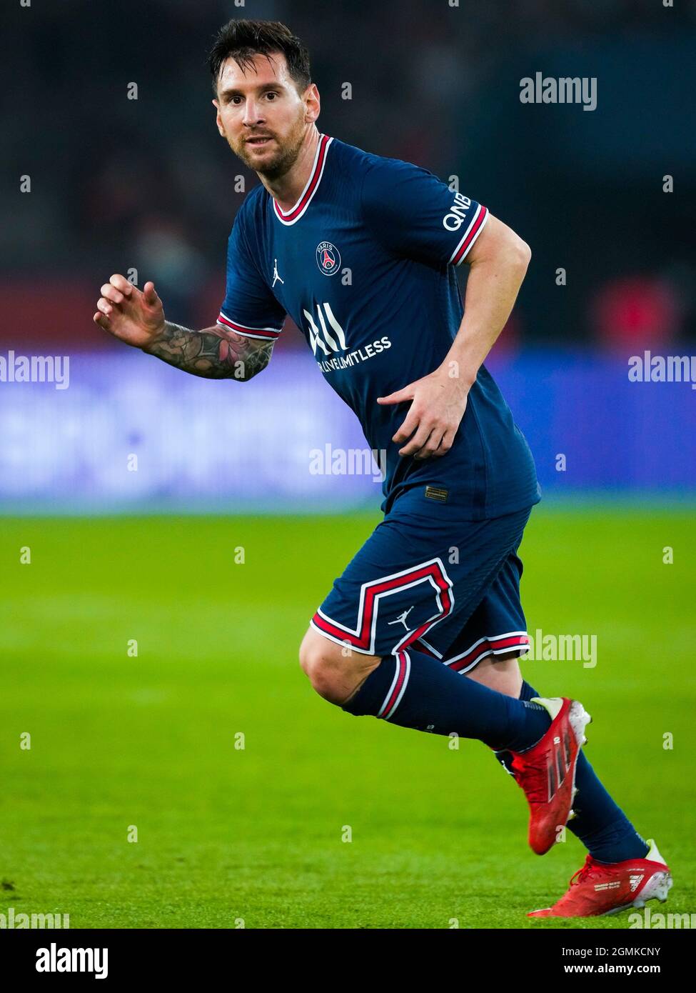 PARIJS, FRANKREICH - 19. SEPTEMBER: Lionel Messi von Paris Saint-Germain während des Ligue 1-Spiels zwischen Paris Saint-Germain und Olympique Lyon am 19. September 2021 im Parc des Princes in Parijs, Frankreich (Foto von Geert van Erven/Orange Picics) Credit: Orange Pics BV/Alamy Live News Stockfoto