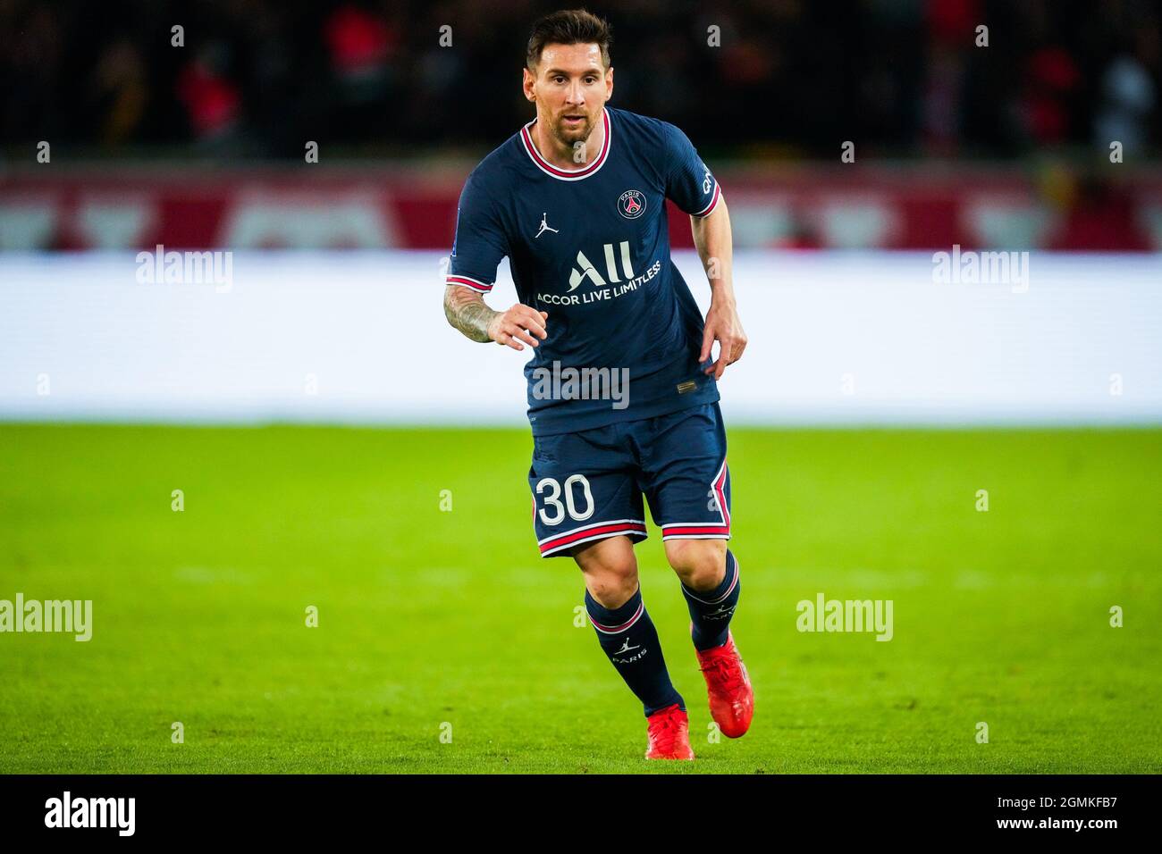 PARIJS, FRANKREICH - 19. SEPTEMBER: Lionel Messi von Paris Saint-Germain während des Ligue 1-Spiels zwischen Paris Saint-Germain und Olympique Lyon am 19. September 2021 im Parc des Princes in Parijs, Frankreich (Foto von Geert van Erven/Orange Picics) Credit: Orange Pics BV/Alamy Live News Stockfoto