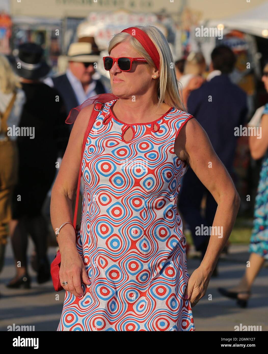 Goodwood Motor Circuit 17. September 2021. Racegoer während der Goodwood Revival Goodwood, Chichester, Großbritannien Stockfoto