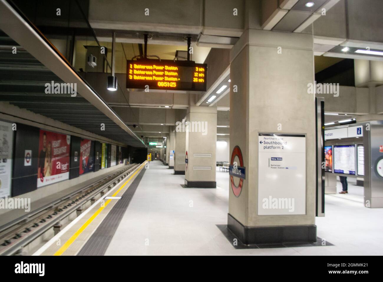 Nine Elms, London, England. September 2021. Die U-Bahn-Station Nine Elms, Teil der Northern Line Extension, ist zum ersten Mal geöffnet. Kredit: Jessica Girvan/Alamy Live Nachrichten Stockfoto