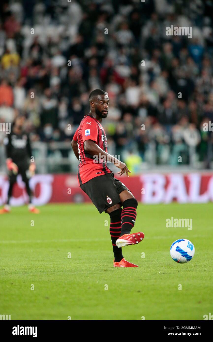 Pierre Kalulu (AC Mailand) während des italienischen Fußballspiels der Serie A zwischen dem FC Juventus und dem AC Mailand am 19. September 2021 im Allianz-Stadion in Turin, Stockfoto