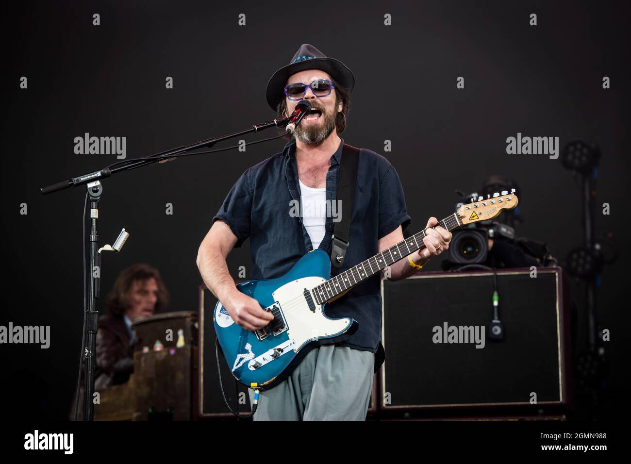 Newport, Isle of Wight, Großbritannien, Sonntag, 19. September 2021 Gaz Coombes von Supergrass tritt live auf dem Isle of Wight Festival Seaclose Park auf. Kredit: DavidJensen / Empics Unterhaltung / Alamy Live Nachrichten Stockfoto