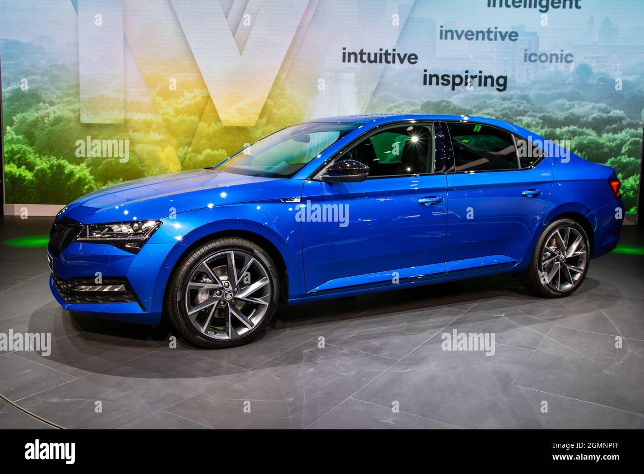 Skoda Superb IV präsentiert auf der IAA in Frankfurt. Deutschland - 10. September 2019 Stockfoto