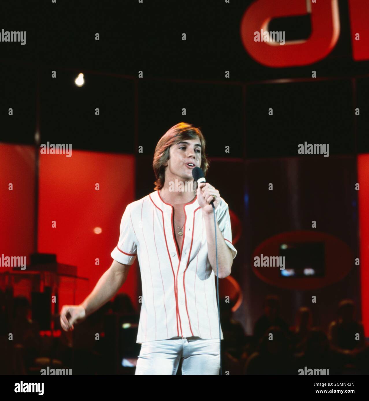 Shaun Cassidy, amerikanischer Popsänger und Schauspieler, bei einem Auftritt in der Chartshow 'Disco', Deutschland 1979. Der amerikanische Pop-Sänger und Schauspieler Shaun Cassidy tritt bei der deutschen Chartshow 'Disco', Deutschland 1979 auf. Stockfoto