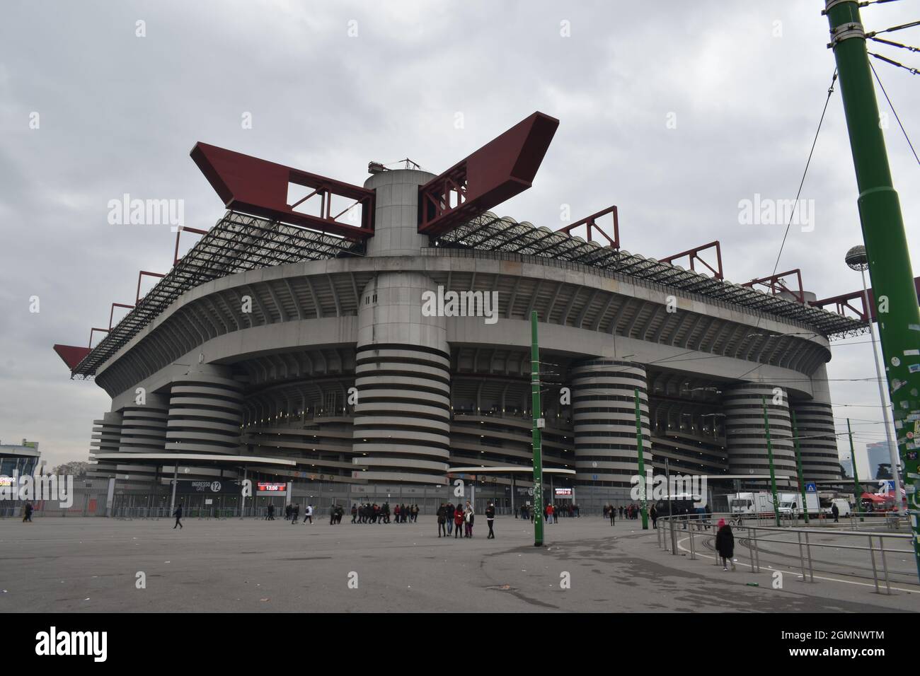 Außerhalb von San Siro/Giuseppe Meazza, AC Milan & Inter Mailand Stadion Stockfoto