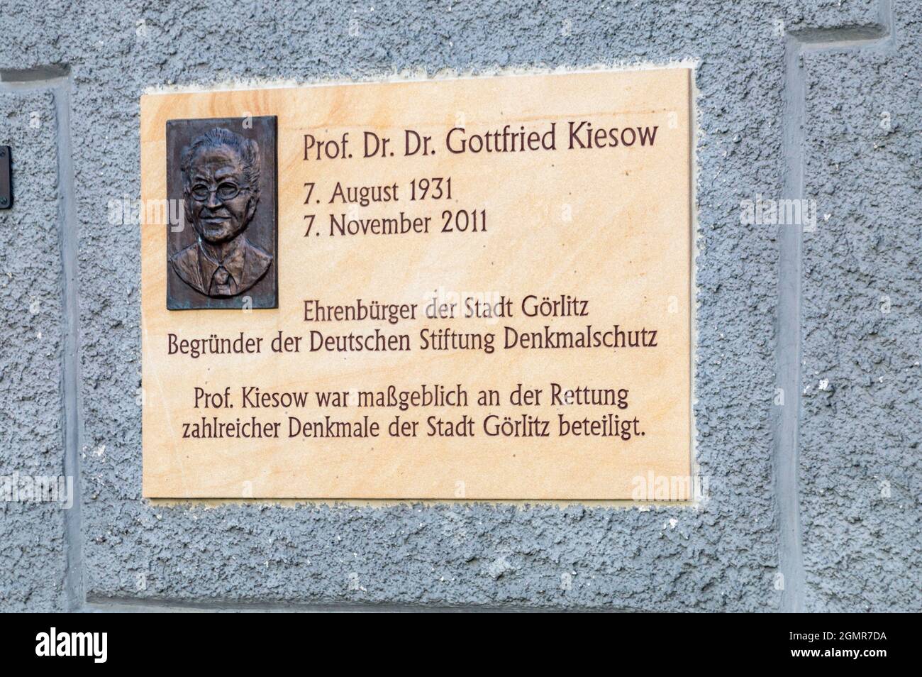 Gorlitz, Deutschland - 2. Juni 2021: Gedenktafel an Gottfried Kiesow. Stockfoto
