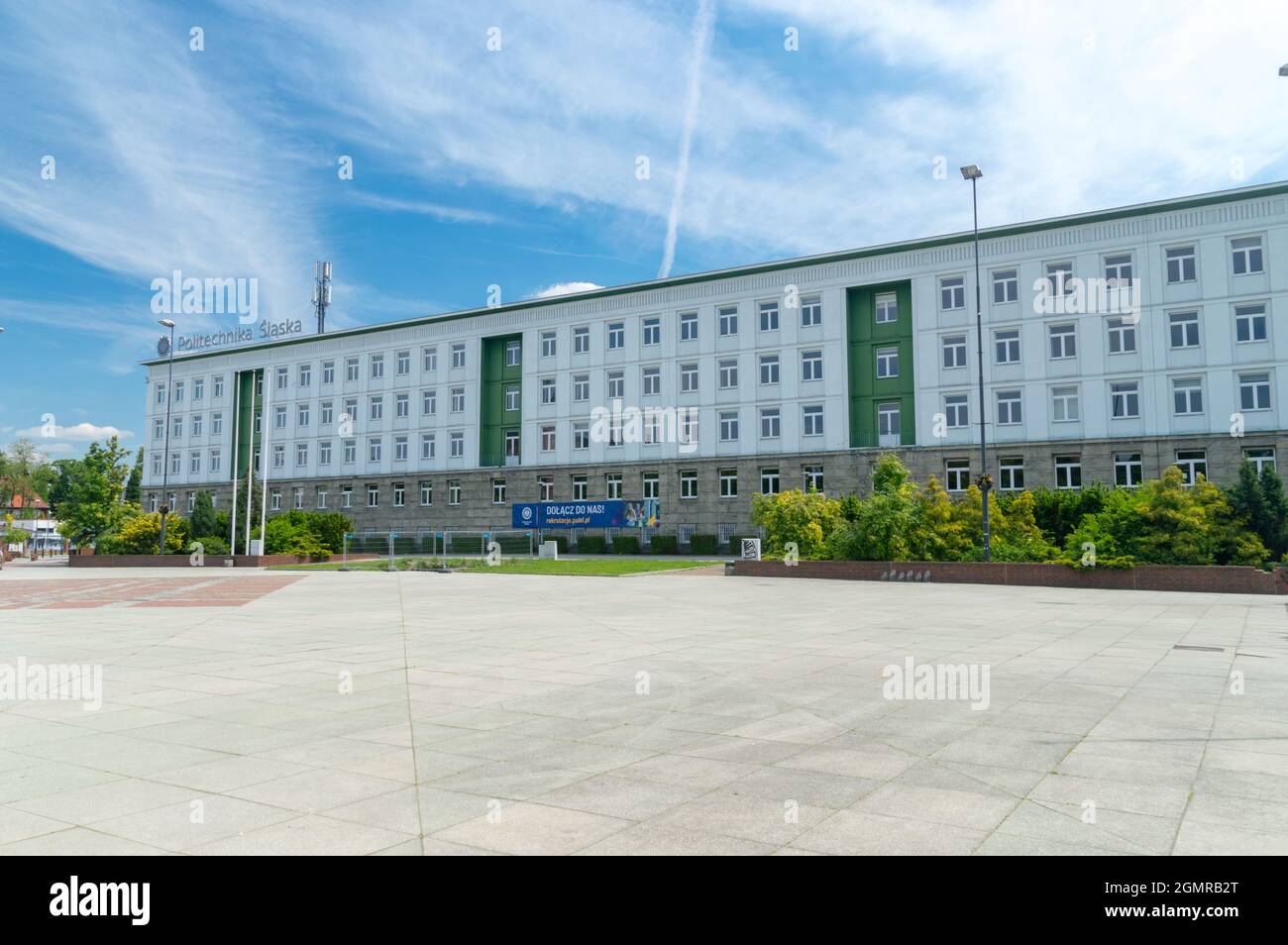 Gliwice, Polen - 4. Juni 2021: Schlesische Technische Universität (polnischer Name: Politechnika Slaska). Stockfoto