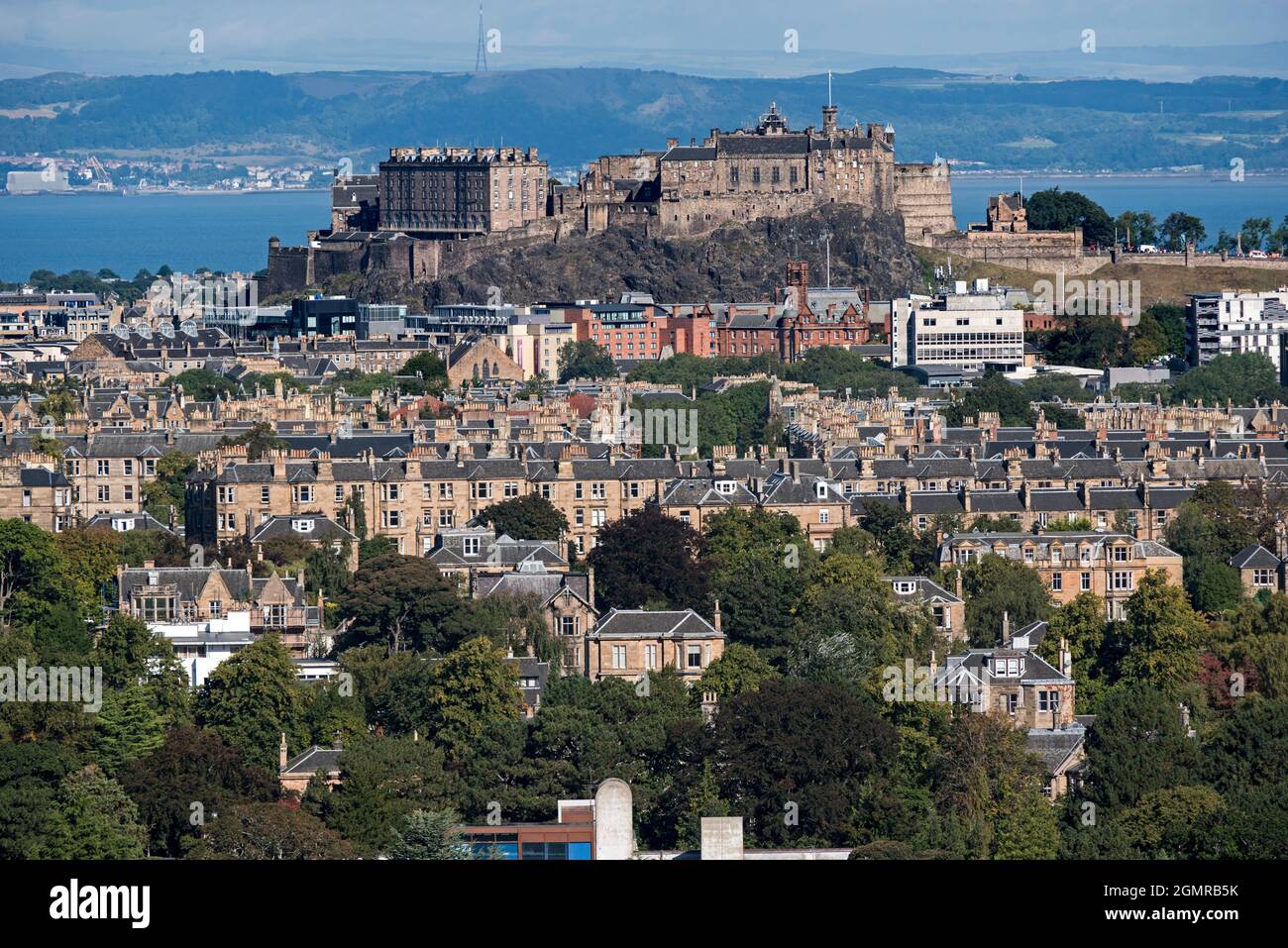 Blick auf das Edinburgh Castle von Blackford Hill, Edinburgh, Schottland, Großbritannien. Stockfoto