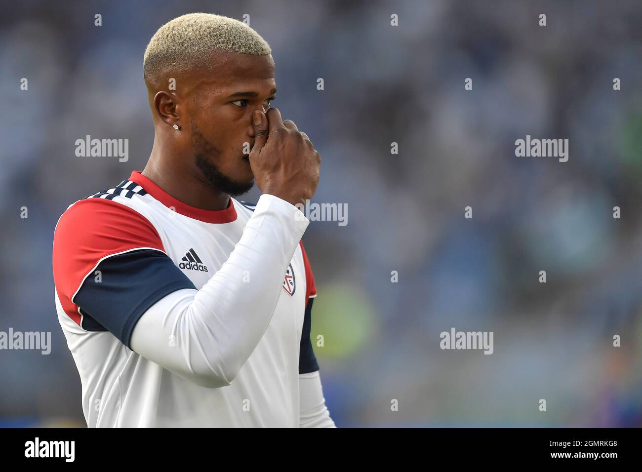 Roma, Italien. September 2021. Keita Balde von Cagliari Calcio reagiert beim Aufwärmen vor dem Fußballspiel der Serie A zwischen der SS Lazio und Cagliari Calcio im Olimpico-Stadion in Rom (Italien) am 19. September 2021. Foto Antonietta Baldassarre/Insidefoto Kredit: Insidefoto srl/Alamy Live News Stockfoto