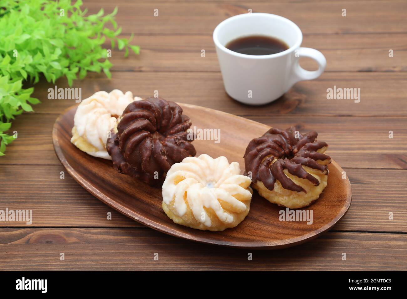 Französische Krullerdnüsse Stockfoto