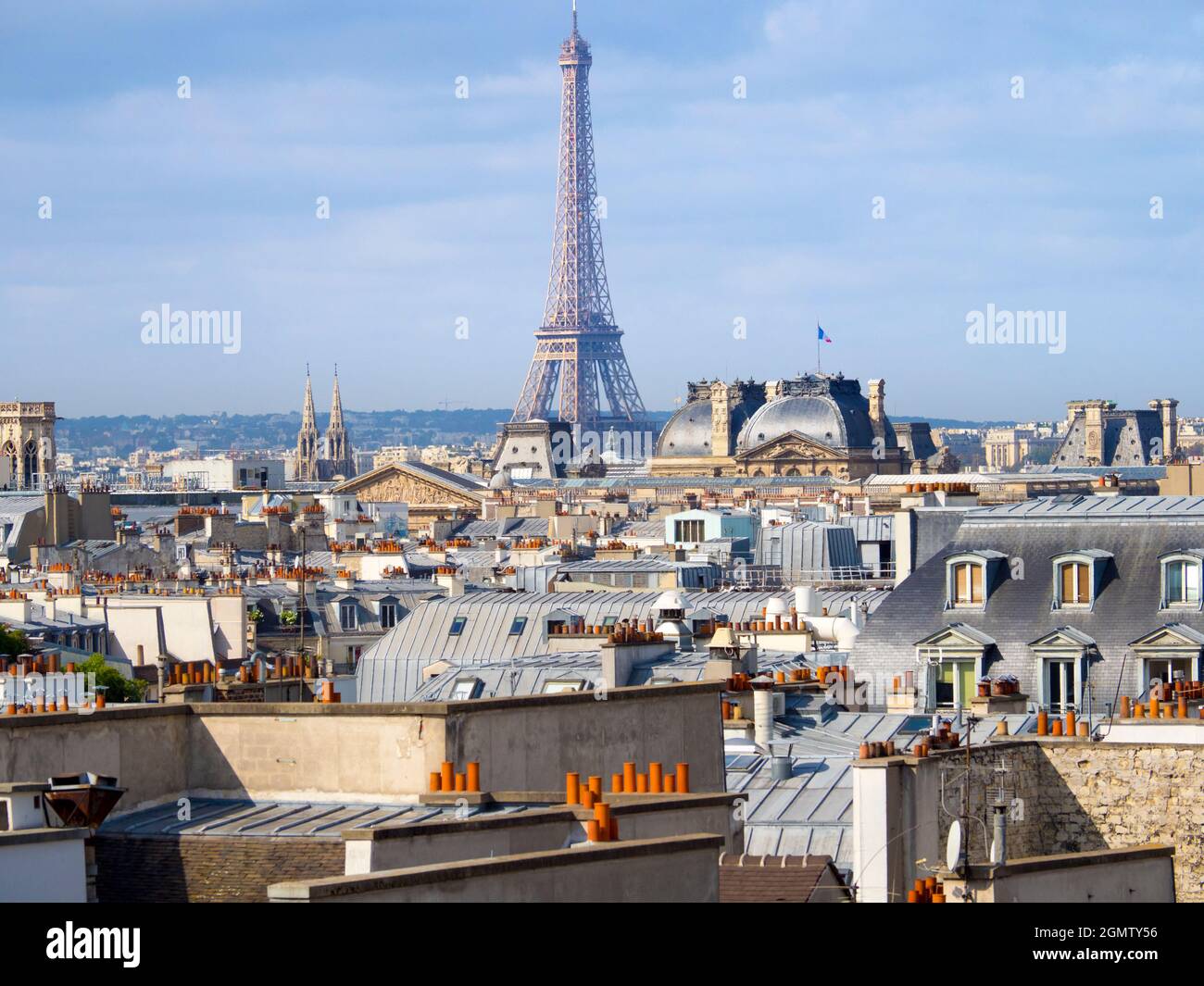 Paris, Frankreich - 20. September 2018 die wunderbare Skyline von Paris enttäuscht nie. Hier sehen wir einen erhöhten Aussichtspunkt südwestlich von Beaubourg Stockfoto