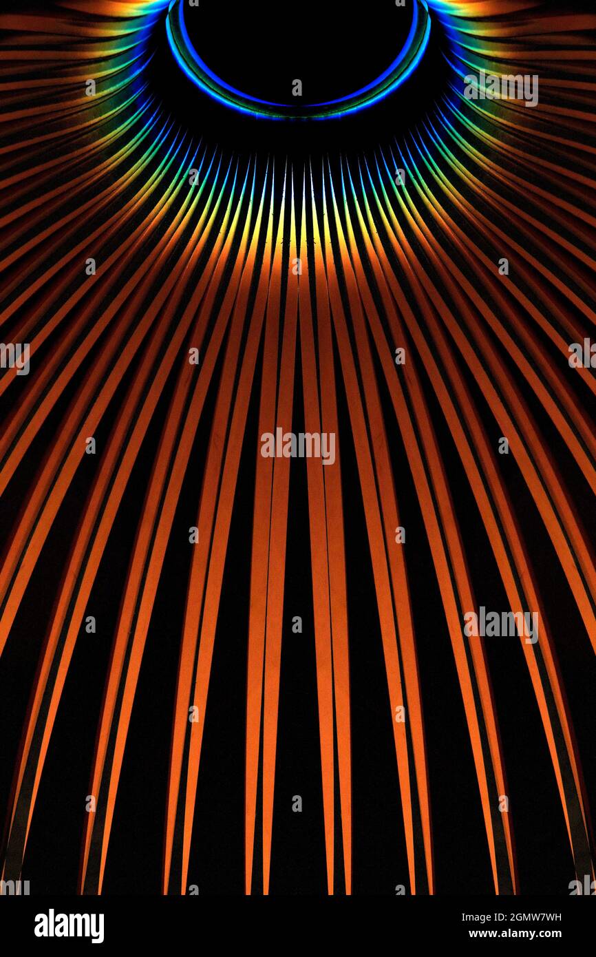 London, England - 3. September 2011 eine ziemlich gewöhnliche Lampe und Lampenschirm, aber ein bisschen grafisches Tweaking erzeugt dieses rätselhafte abstrakte Bild... Stockfoto