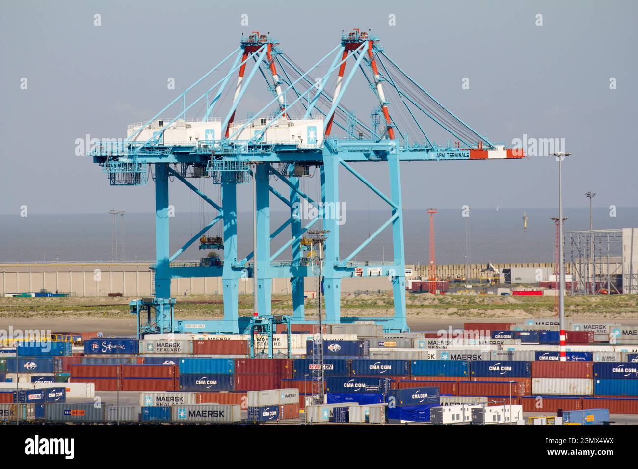 Zeebrugge, Belgien - Mai 2018; Zeebrugge ist der Seehafen von Brügge, Belgien, und der Ort, an dem alle Fracht- und Passagierboote anlegen. Direkt gelegen Stockfoto