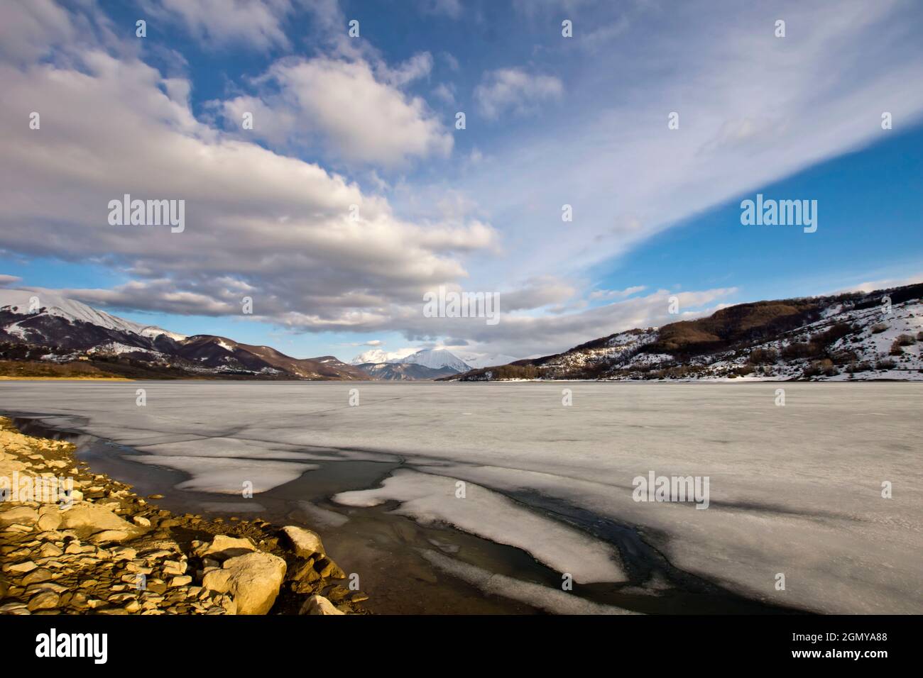 Campotosto See, Landschaft, L'Aquila, Abruzzen, Italien, Europa Stockfoto