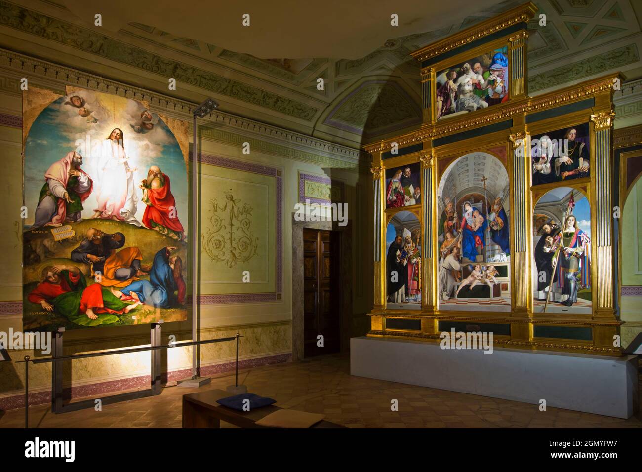 Stadtmuseum, Villa Collroredo Mels, Pollittico von San Domenico und Verklärung, Maler Lorenzo Lotto, Recanati, Macerata, Marken, Italien, Europa Stockfoto