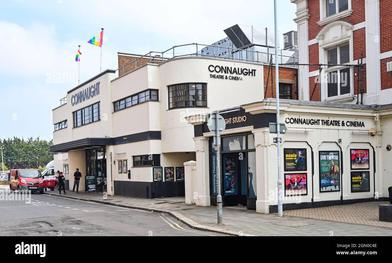 The Connaught Theatre and Cinema Worthing , West Sussex , England , Großbritannien Stockfoto