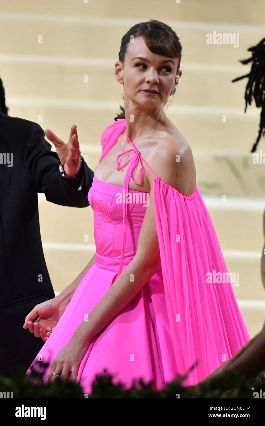 Carey Mulligan nimmt an der Met Gala 2021 Teil, die am 13. September 2021 in New Y in America: A Lexicon of Fashion im Metropolitan Museum of Art stattfindet Stockfoto