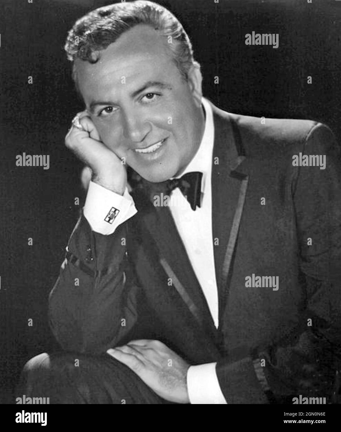 DON CORNELL (1919-2004) Werbefoto des amerikanischen Sängers um 1963 Stockfoto