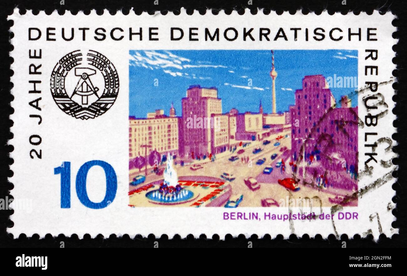 DDR - UM 1969: Eine in der DDR gedruckte Briefmarke zeigt Blick auf Berlin, um 1969 Stockfoto