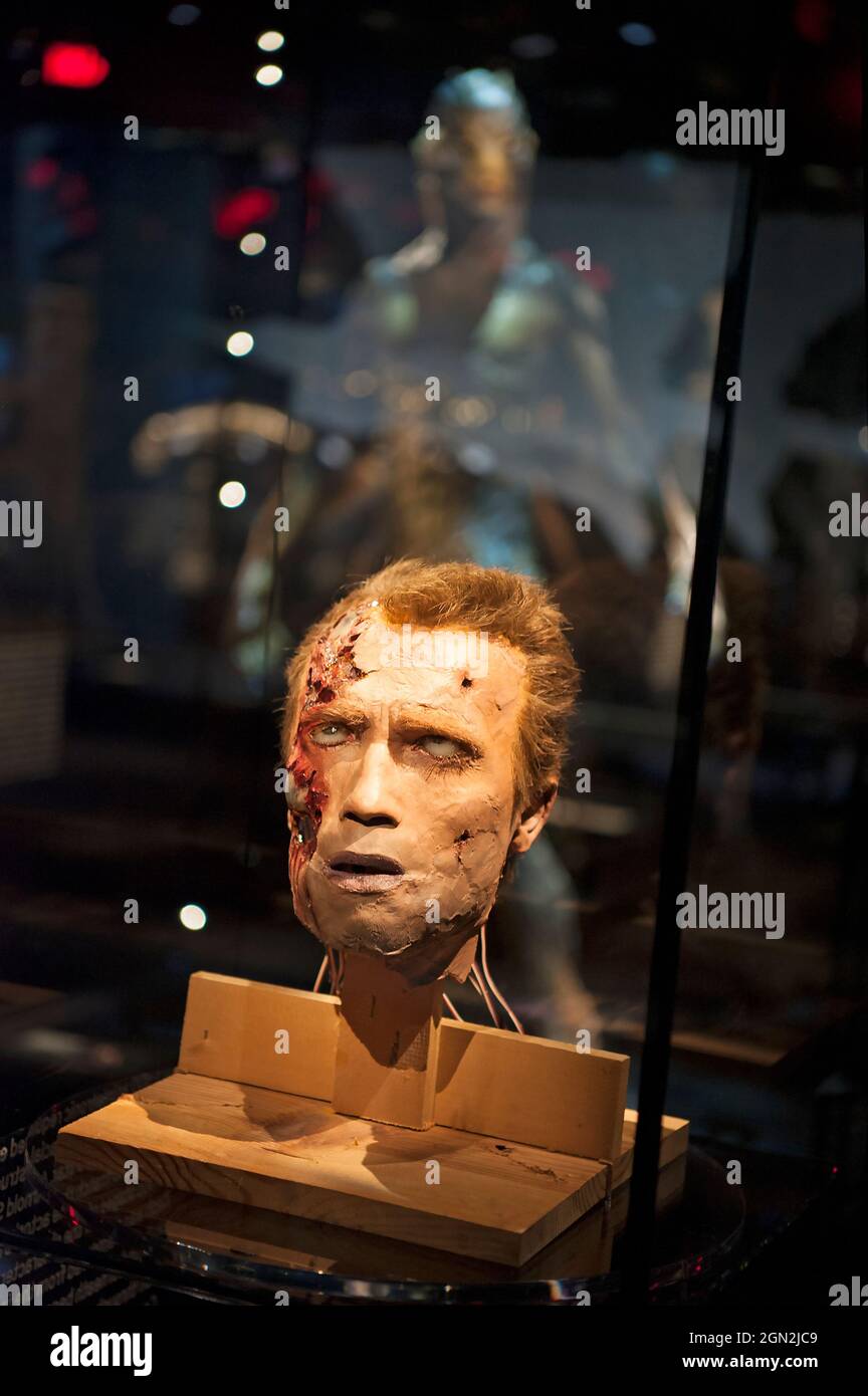 Ausstellung von Requisiten und Modellen aus klassischen Science Fiction Filmen im Academy Museum of Motion Pictures, Los Angeles, CA Stockfoto