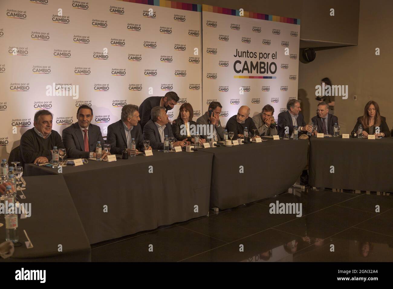 Ciudad De Buenos Aires, Argentinien. September 2021. Die wichtigsten Referenten des politischen Raums Juntos por el Cambio in der Sitzung des Nationalen Tisches. (Foto: Esteban Osorio/Pacific Press) Quelle: Pacific Press Media Production Corp./Alamy Live News Stockfoto