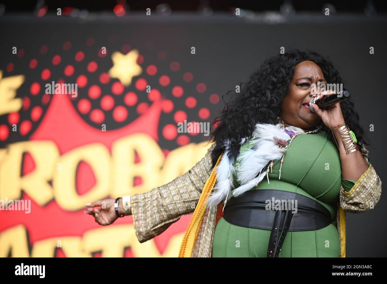 Kym Mazelle mit Auftritt bei , Lets Rock 80s , Leeds , Großbritannien , 18.09.2021 Stockfoto