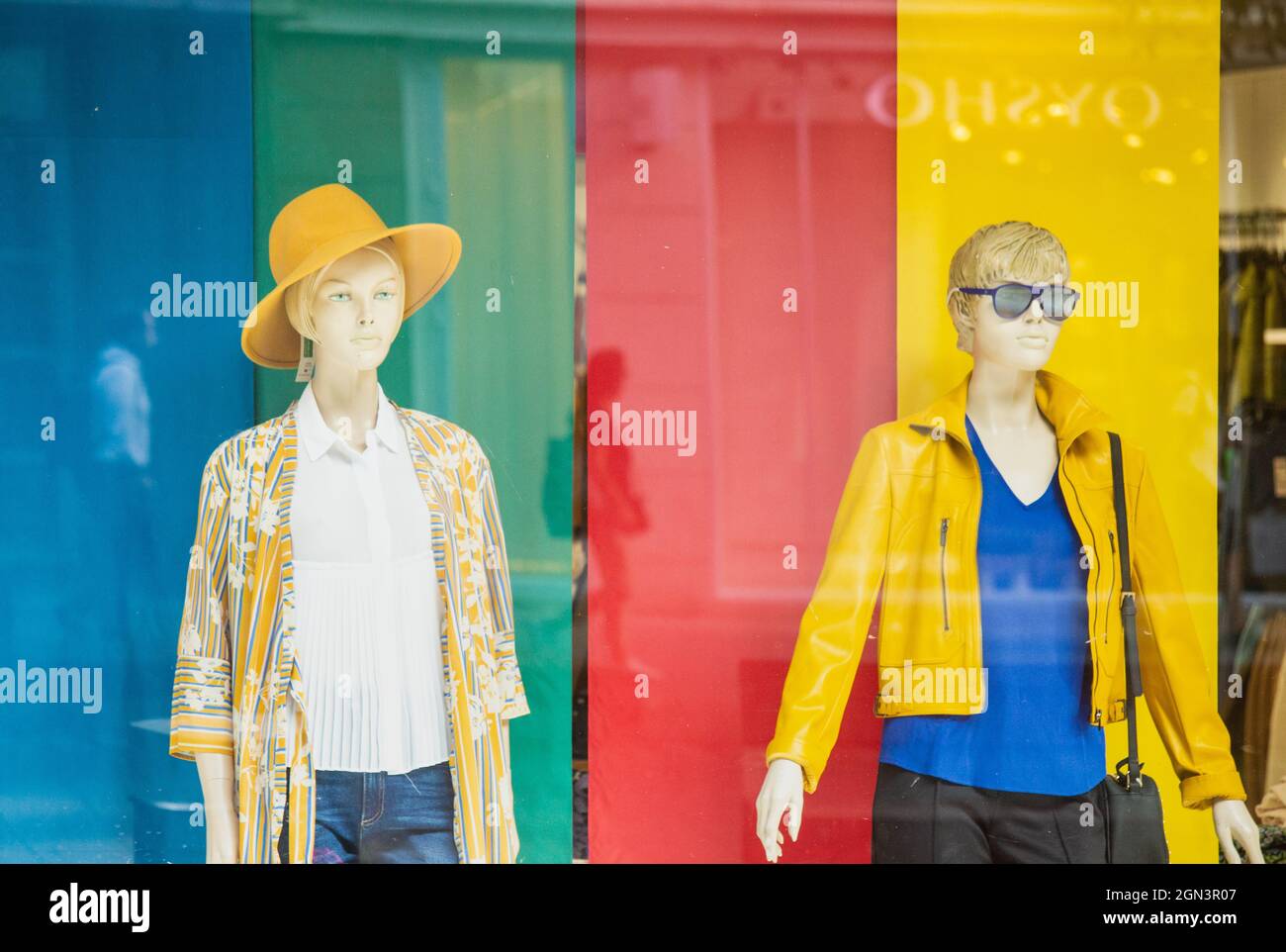 Benetton-Geschäft in Spanien Stockfotografie - Alamy