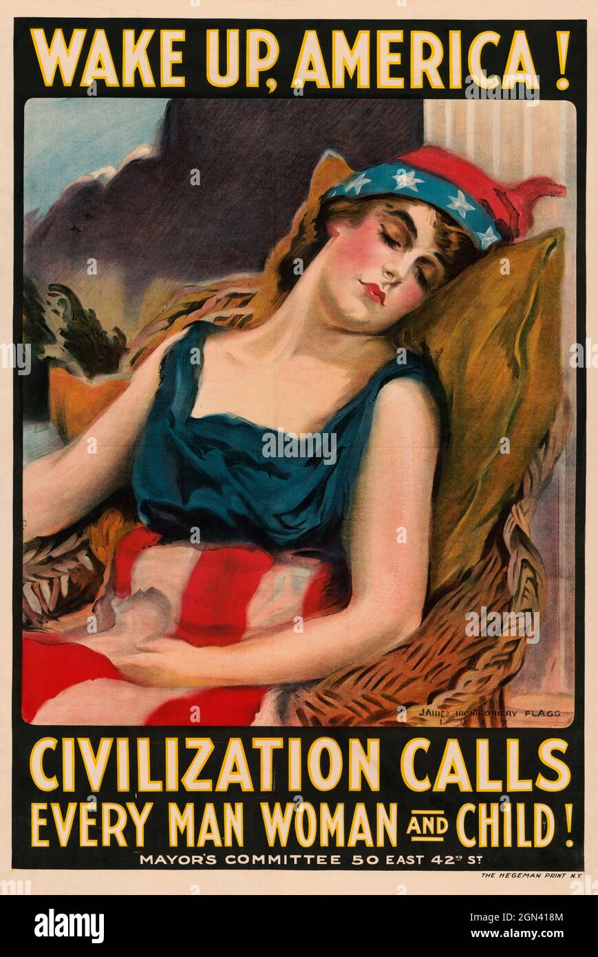 Ein Vintage-Werbeplakat um den 19. April 1917 mit dem Titel Wake Up America, gemalt von James Montgomery Flagg, das Columbia schlafend zeigt, während sich am Horizont Gewitterwolken sammeln Stockfoto