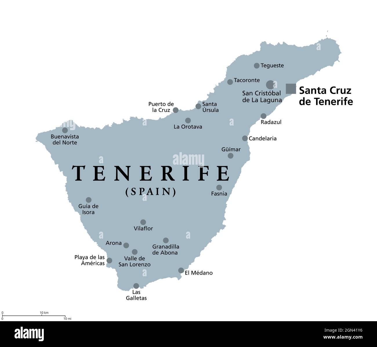 Insel Teneriffa, graue politische Landkarte, mit Hauptstadt Santa Cruz de Teneriffa. Die größte und bevölkerungsreichste Insel der Kanarischen Inseln, Spanien. Stockfoto
