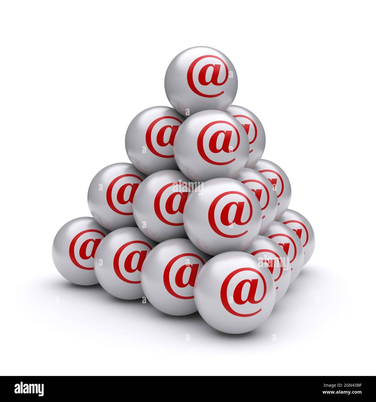 E-Mail-Pyramide. 3d-gerendertes Bild Stockfoto