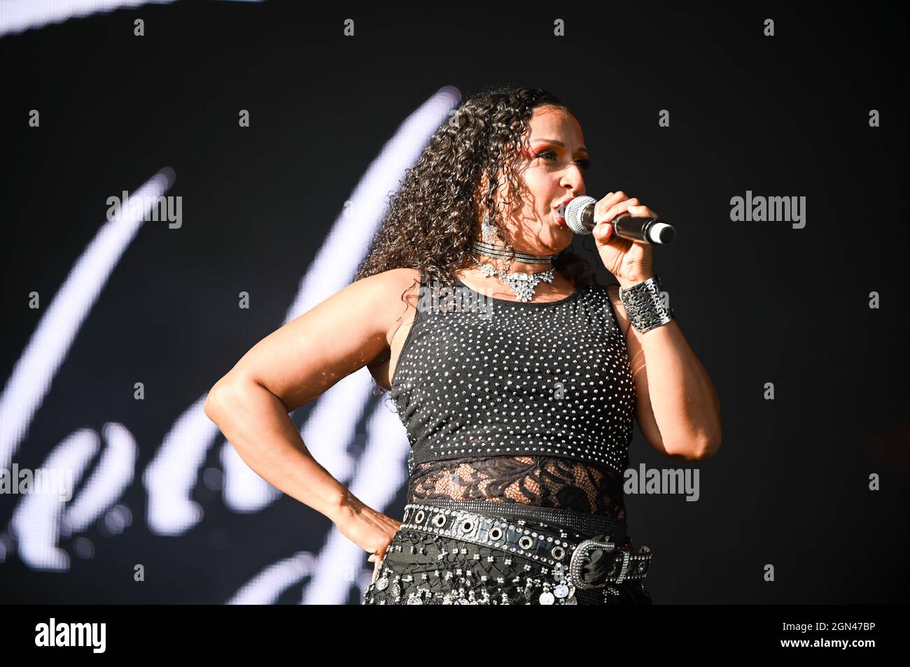 Sister Sled mit Auftritt in , Lets Rock 80s , Leeds , Großbritannien , 18.09.2021 Stockfoto
