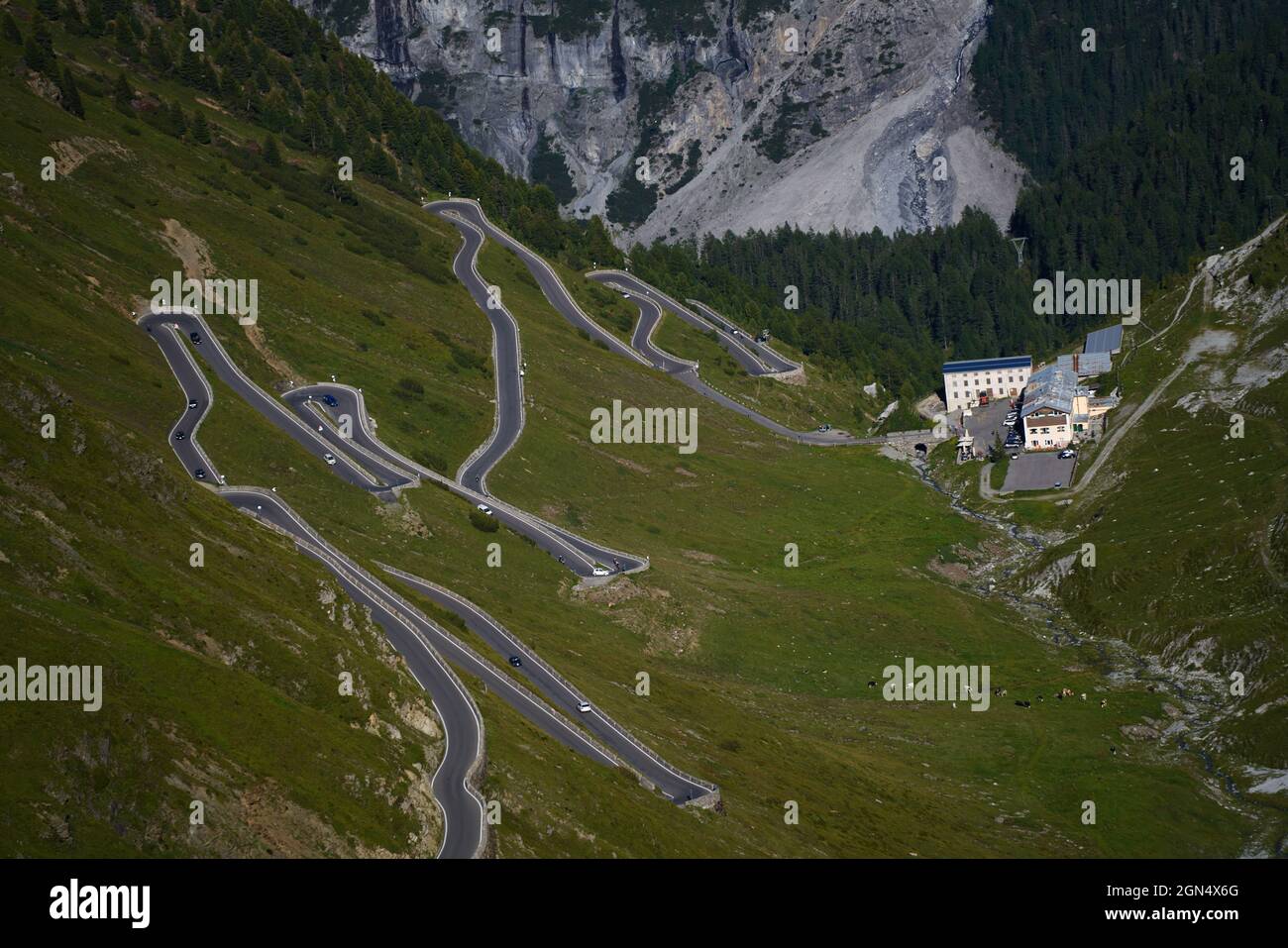 Italien, Nationalpark Stilfser Joch. Berühmte Straße zum Stilfserjoch in den Ortler Alpen. Alpine Landschaft Stockfoto